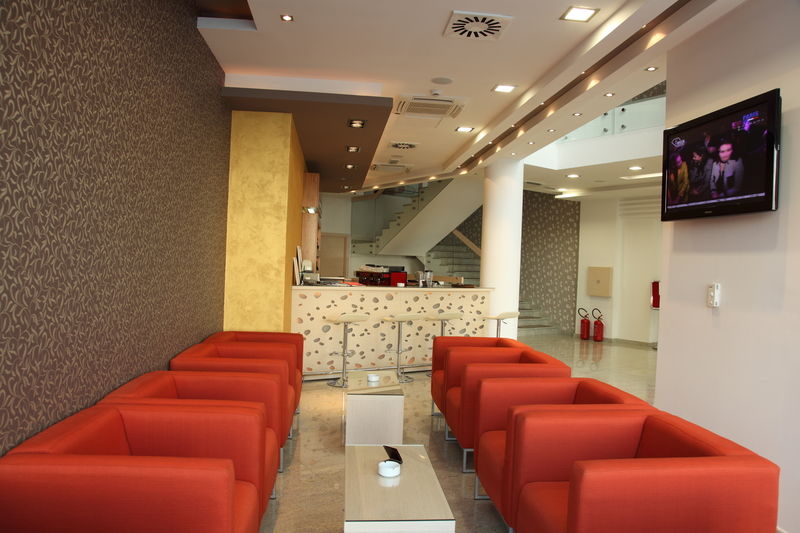 Garni Hotel Centar Novi Sad Ngoại thất bức ảnh